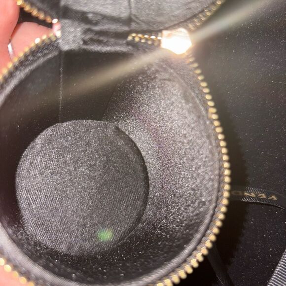 Fendi Pink VIp Gift makeup holder key holder small crossbody bag Case with Strap - Picture 5 of 10